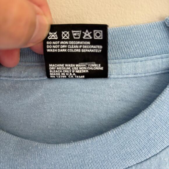 Vintage AT&T Operators An Endangered Species Single Stitch T-Shirt XL - Picture 4 of 6